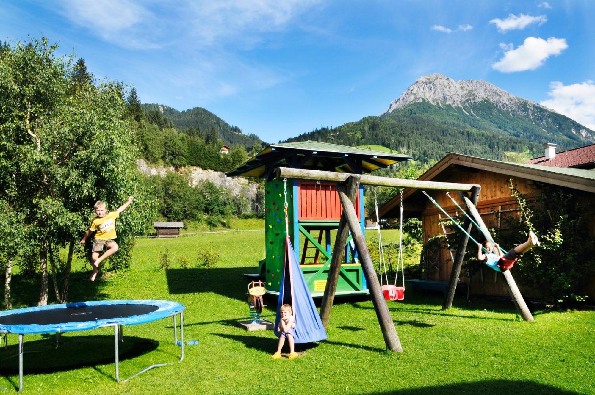 Fruehstueckspension Anja Kleinarl Ngoại thất bức ảnh